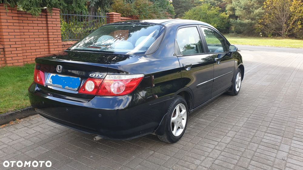 Honda City 1.4 Comfort - 5