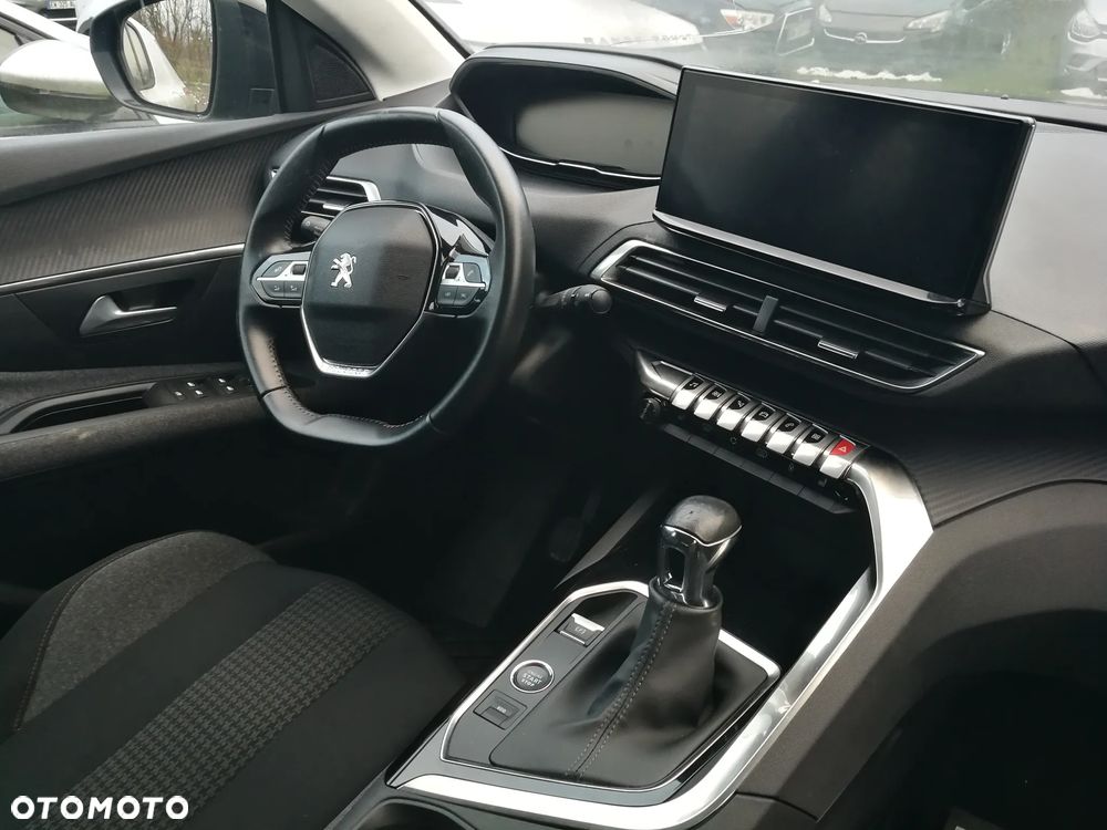 Peugeot 3008 PureTech 130 Stop & Start GPF Active Pack - 12