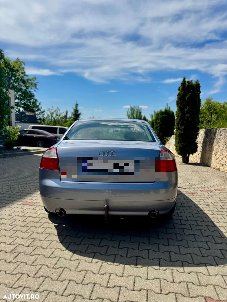 Audi A4 1.8 T multitronic - 4