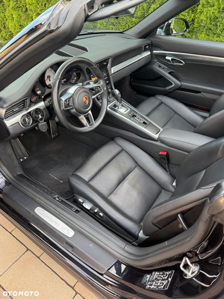 Porsche 911 Carrera 4S PDK - 5