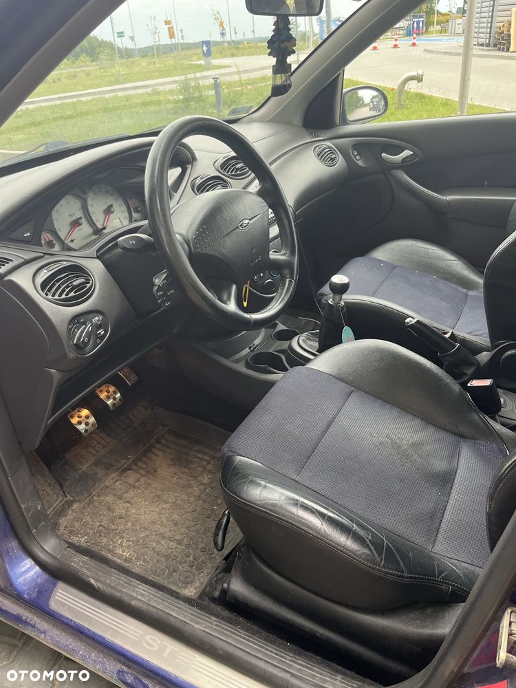 Ford Focus - 5