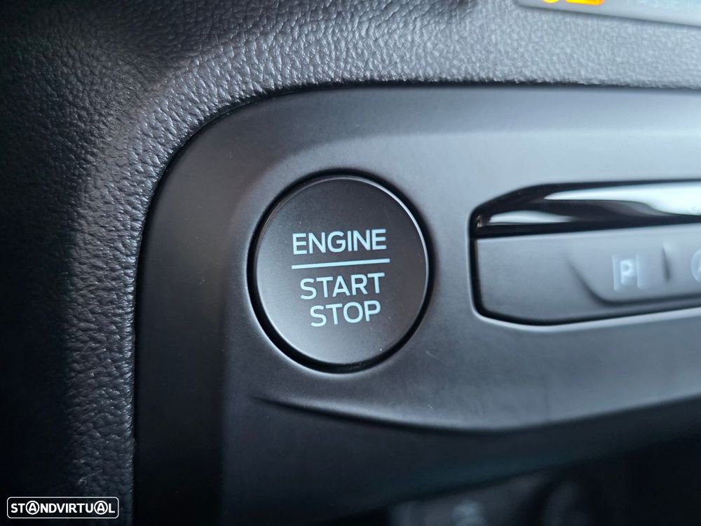 Ford Focus 1.0 EcoBoost MHEV ST-Line X Aut. - 23