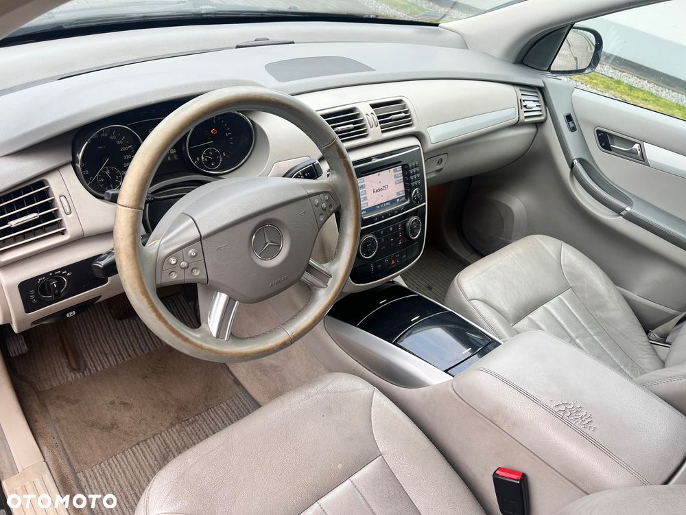 Mercedes-Benz Klasa R 320 CDI 4-Matic - 22