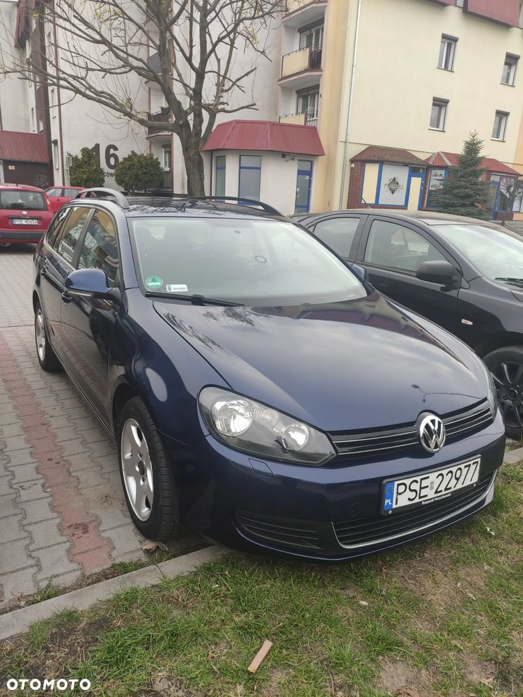 Volkswagen Golf - 5