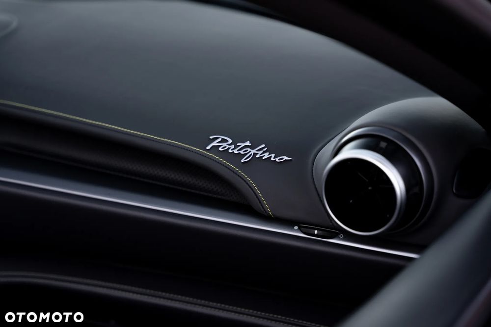 Ferrari Portofino - 38