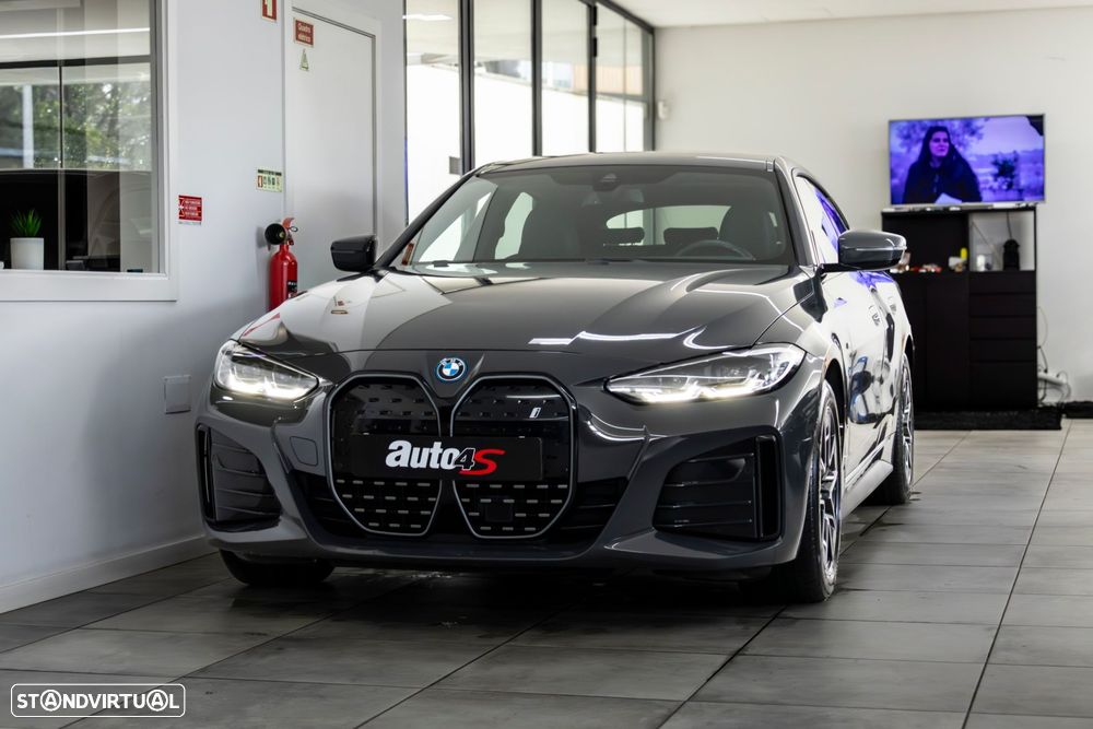 BMW i4 eDrive40 Desportiva M - 2