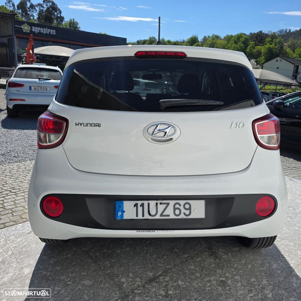Hyundai i10 1.0 Style AT - 11