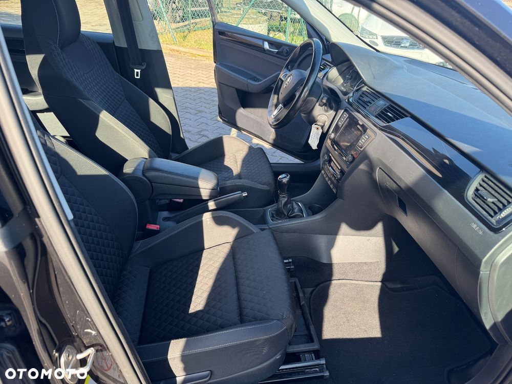 Skoda RAPID Spaceback 1.0 TSI Clever - 29