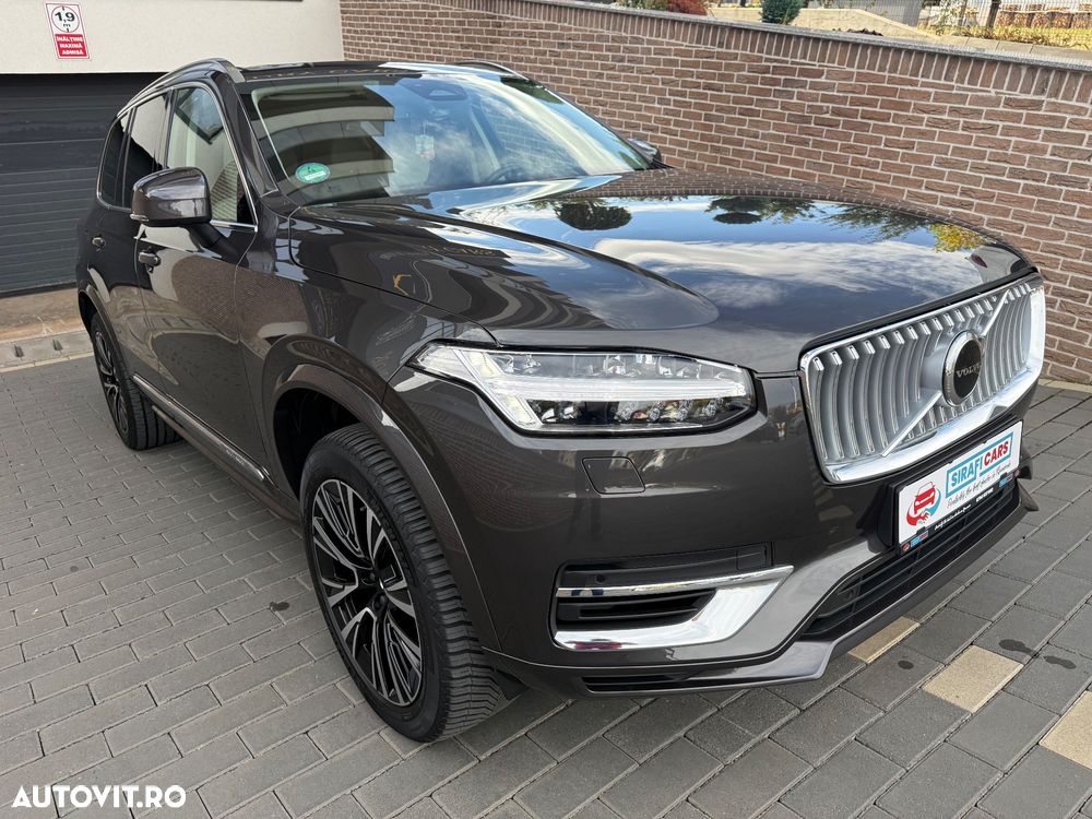 Volvo XC 90 - 9