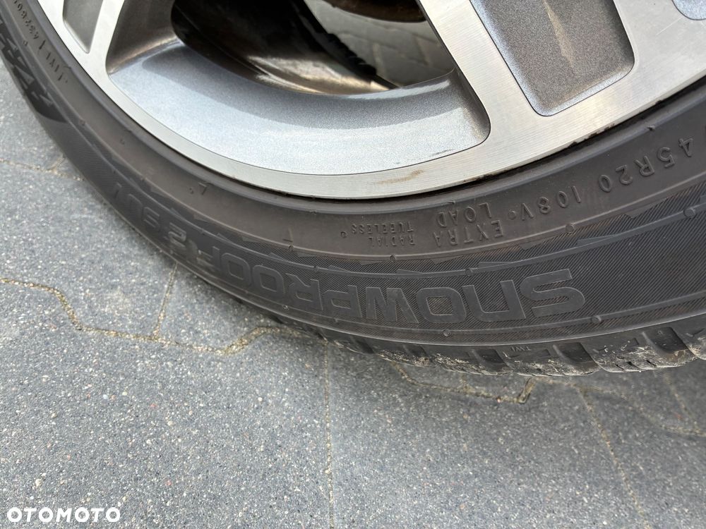 Mercedes-Benz GLE - 25