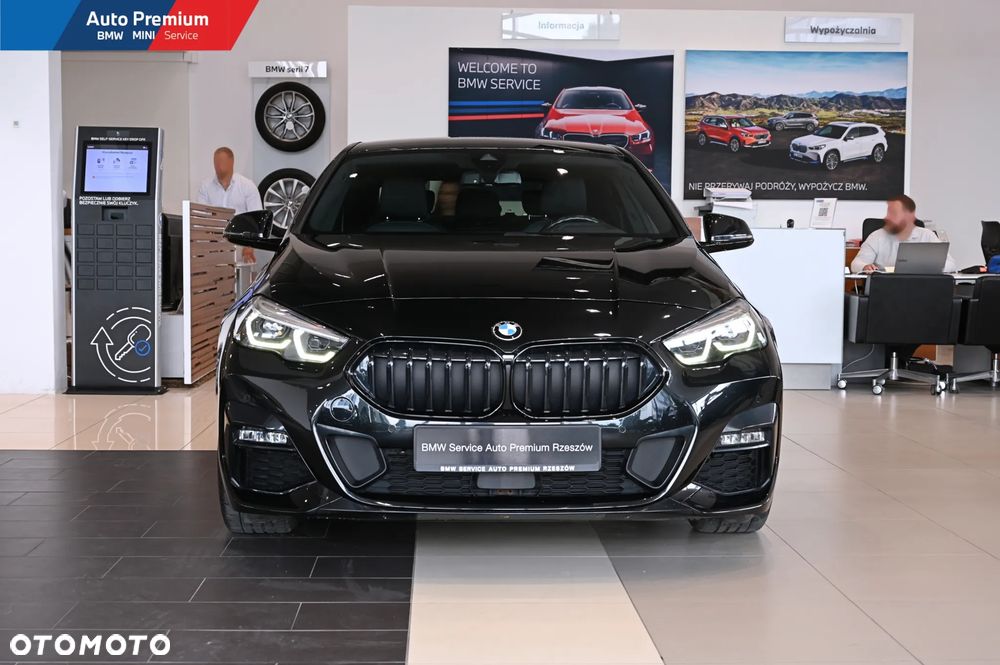 BMW Seria 2 218i - 3