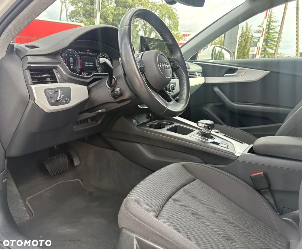 Audi A4 Limousine 35 TDI mHEV Advanced S tronic - 11