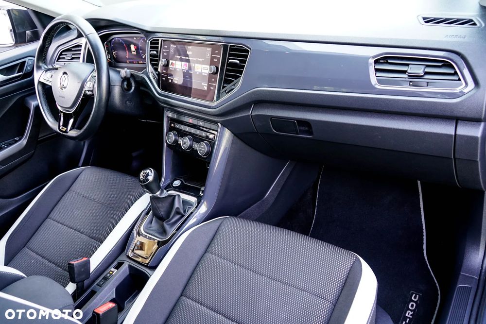 Volkswagen T-Roc 1.5 TSI ACT OPF Style - 24