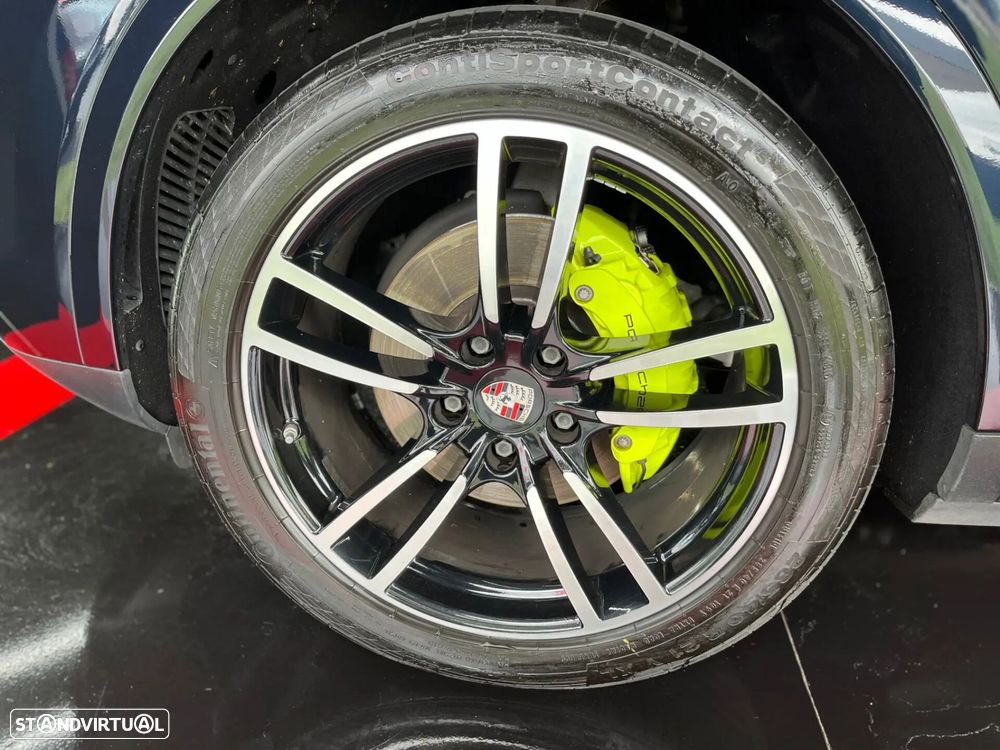 Porsche Cayenne Coupé E-Hybrid - 30