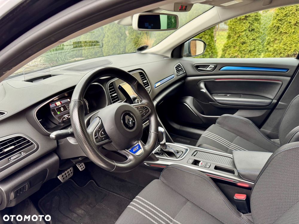 Renault Megane ENERGY TCe 205 EDC GT - 15