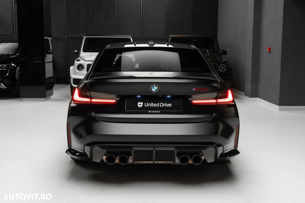 BMW M3 CS - 6