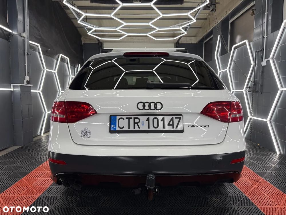 Audi A4 Allroad - 9