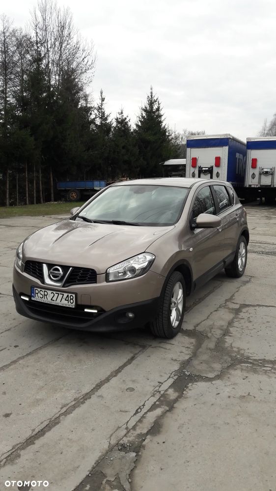 Nissan Qashqai 2.0 dCi 4x4 360 EU5 - 1
