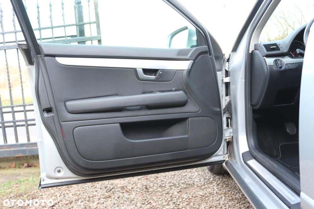 Audi A4 Avant 1.8 T - 37