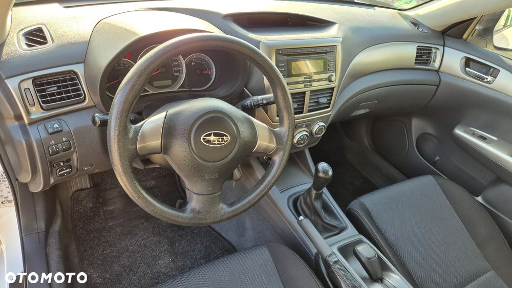 Subaru Impreza 2.0R Comfort - 34
