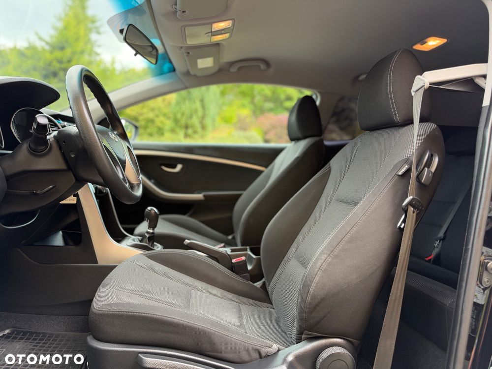 Hyundai i30 1.4 Premium - 25