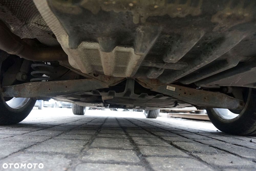 TYLNA OŚ BELKA ZAWIESZENIA PASSAT B7 SEDAN  VOLKSWAGEN 2010-2014 - 1