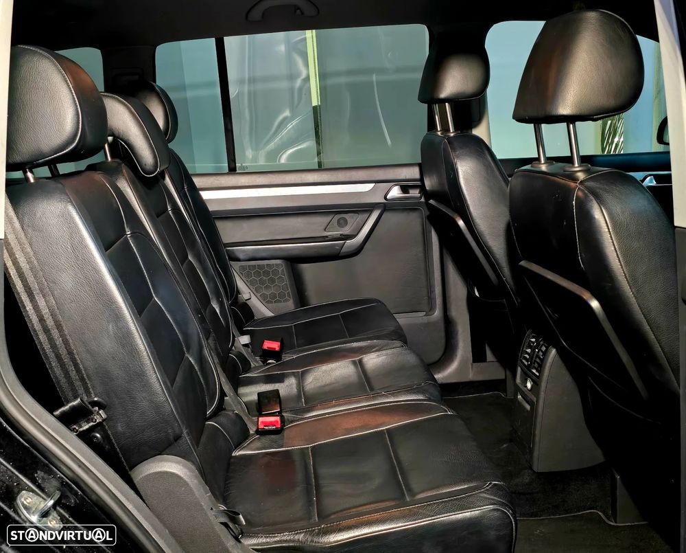 VW Touran 1.9 TDi Highline DSG 7V 7L - 10