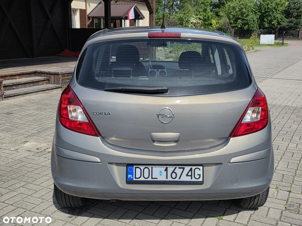 Opel Corsa 1.4 16V Active - 4