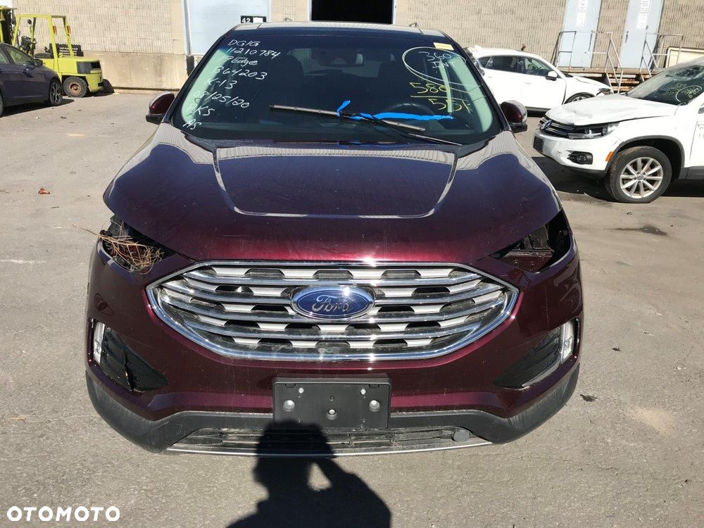 Ford Edge 2.0 EcoBlue Twin-Turbo 4WD Titanium - 22