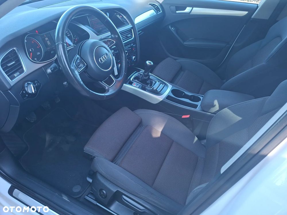 Audi A4 Allroad 2.0 TDI Quattro - 7