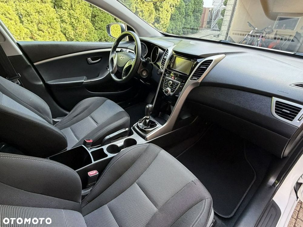 Hyundai i30 - 15