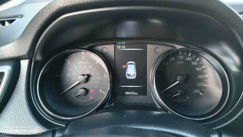 Nissan Qashqai - 17