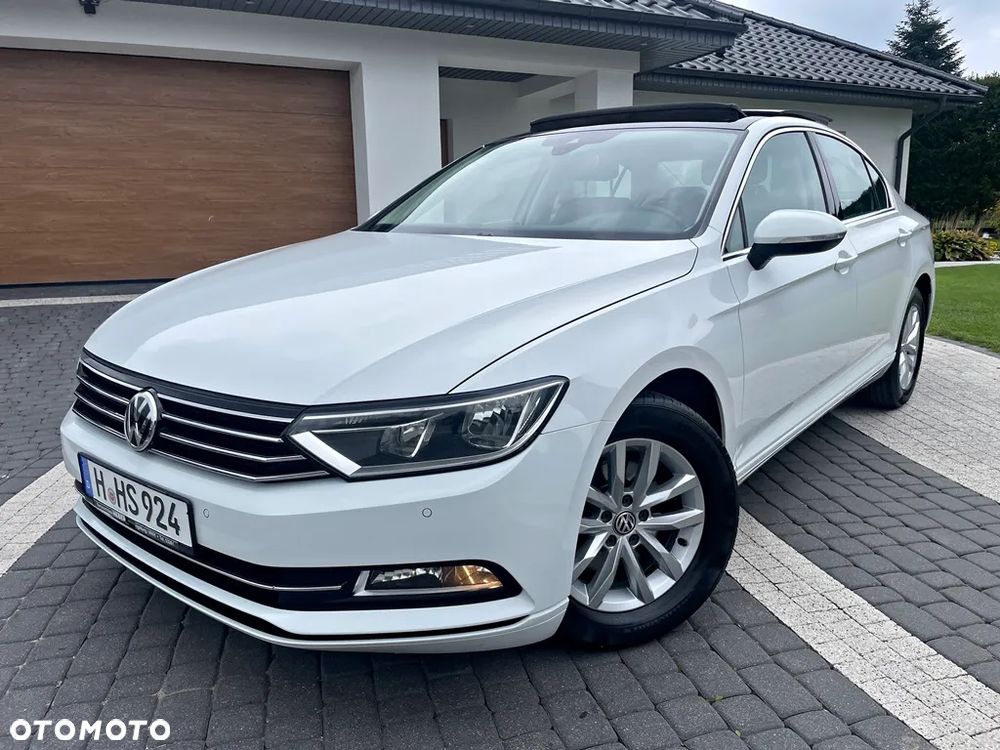 Volkswagen Passat 2.0 TDI SCR (BlueMotion Technology) DSG Comfortline - 4