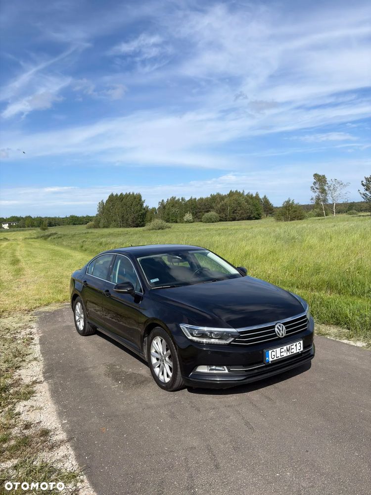 Volkswagen Passat 1.8 TSI BMT Comfortline - 1