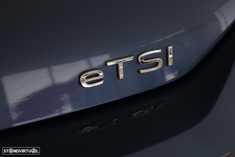 VW Golf 1.5 eTSI R-Line DSG - 28