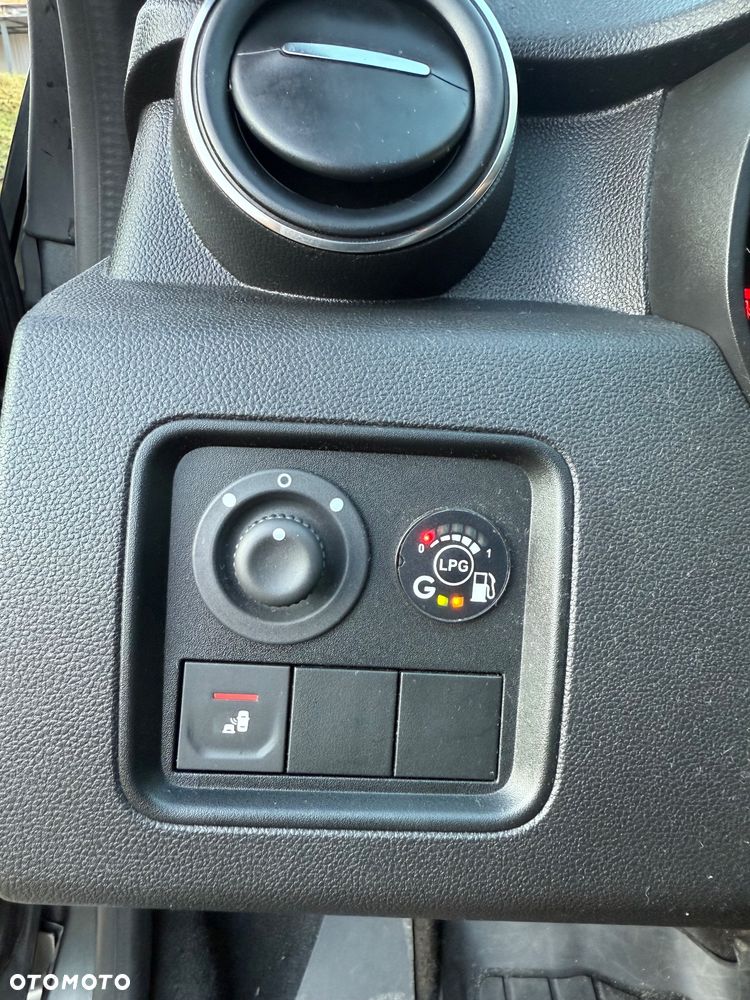 Dacia Duster 1.0 TCe Prestige - 38