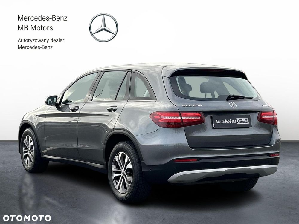 Mercedes-Benz GLC 250 4-Matic - 4