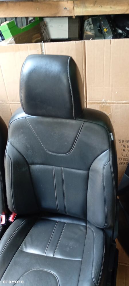 Fotele kanapa boczki komplet skóra Ford Kuga II MK2 - 11