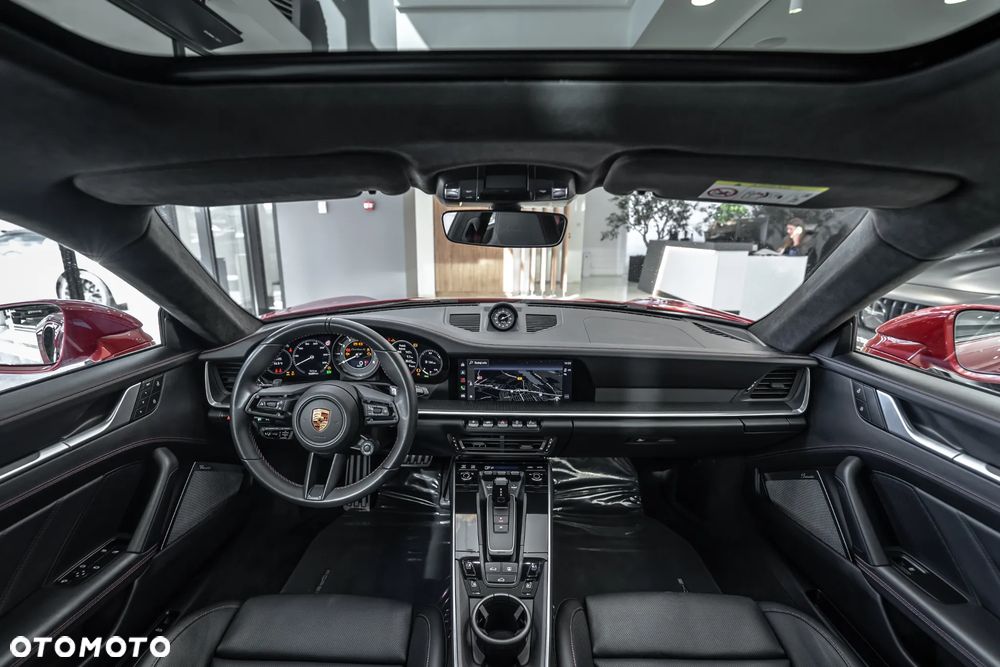 Porsche 911 - 28
