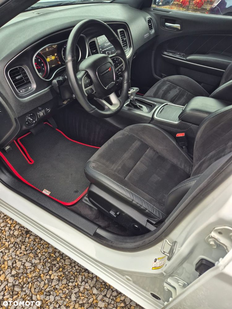 Dodge Charger - 23