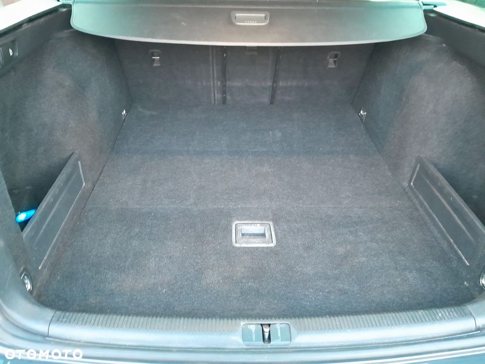 Volkswagen Passat 2.0 Blue TDI DSG SCR Comfortline - 12