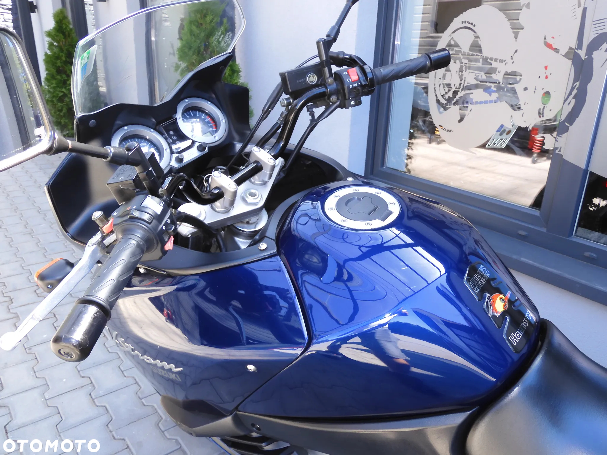 Suzuki DL - 22