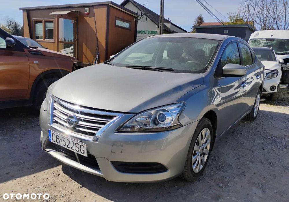 Nissan Sentra - 3