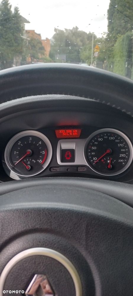 Renault Clio 1.5 dCi Extreme - 11
