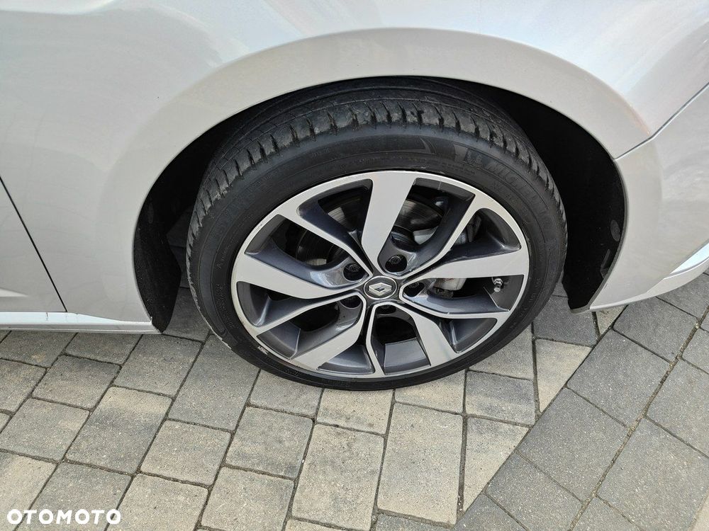 Renault Megane ENERGY TCe 130 LIMITED - 33