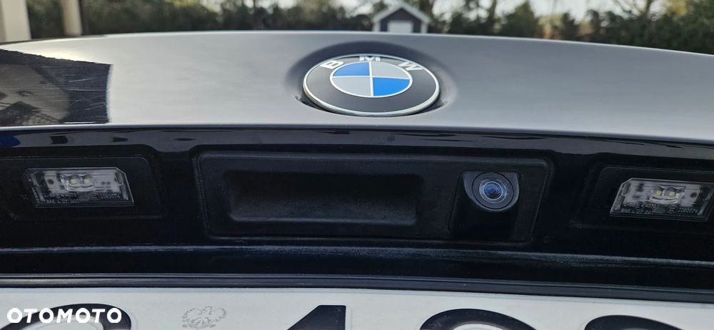 BMW Seria 3 320i - 8