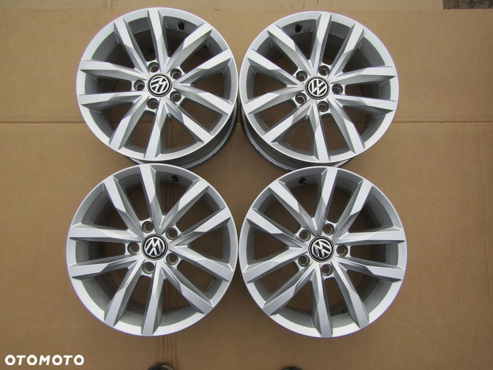 4x Felgi 16 VW T4 Touran Caddy Jetta Golf V VI VII VIII Passat B5 B6 B7 B8 6,5 j 5x112 ET41 / 3Q0601025 - 19