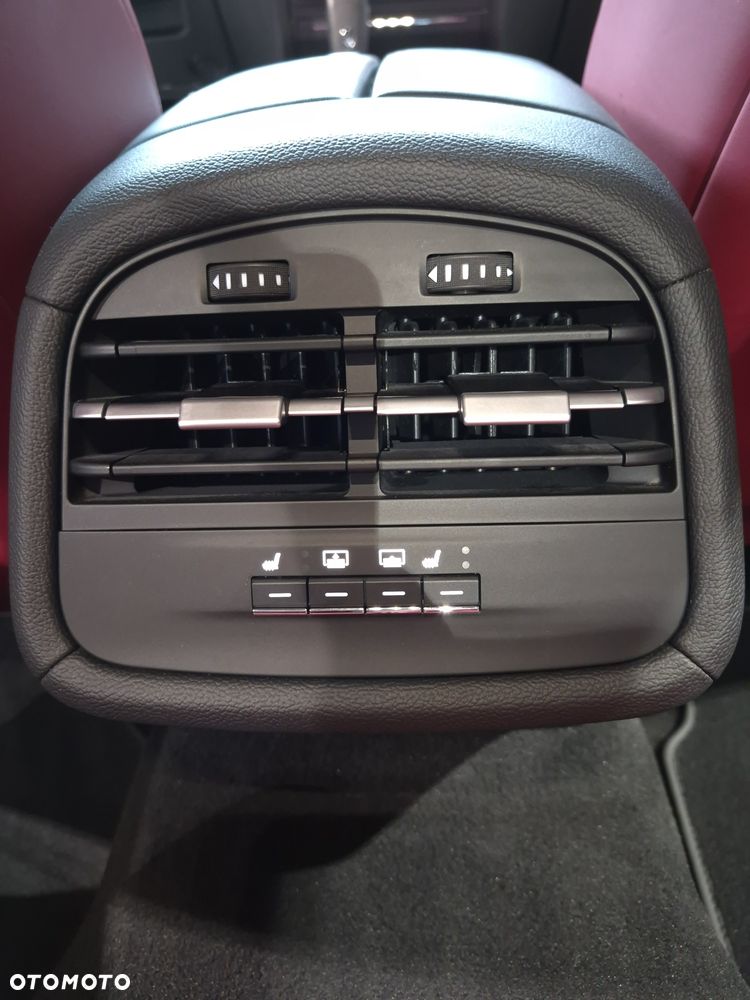 Maserati Ghibli - 8