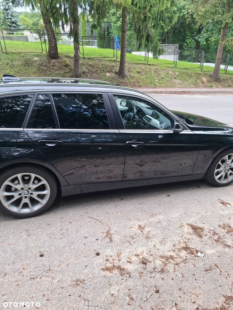 BMW Seria 3 318d DPF Edition Sport - 4