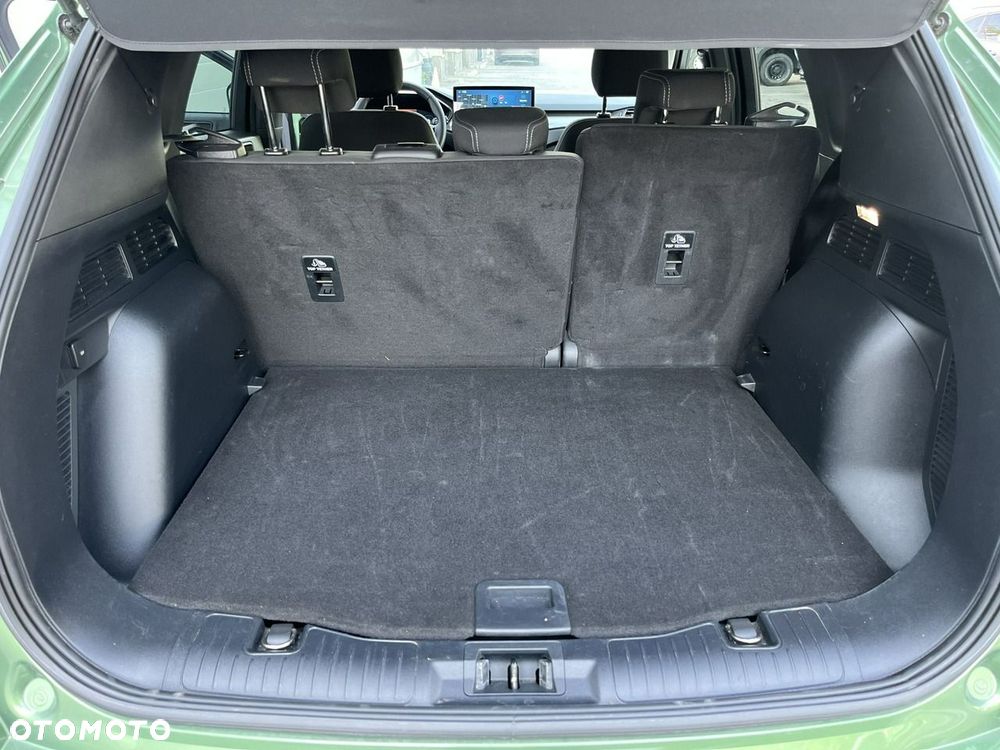 Ford Kuga 1.5 EcoBoost TITANIUM - 23